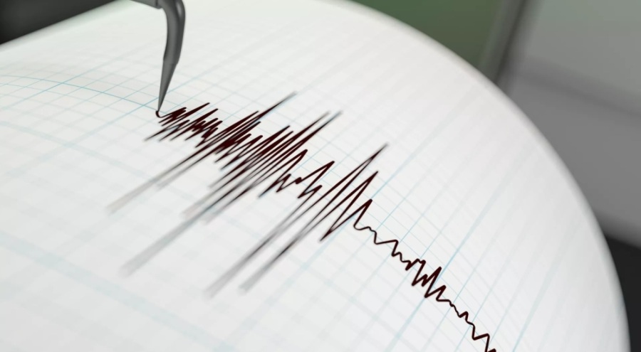 Ege Denizi'nde 3.7 büyüklüğünde deprem meydana geldi
