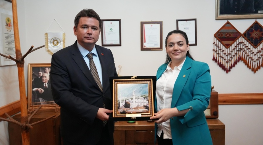 Osmangazi Belediye Başkanı Aydın'dan DAĞDER'e hayırlı olsun ziyareti