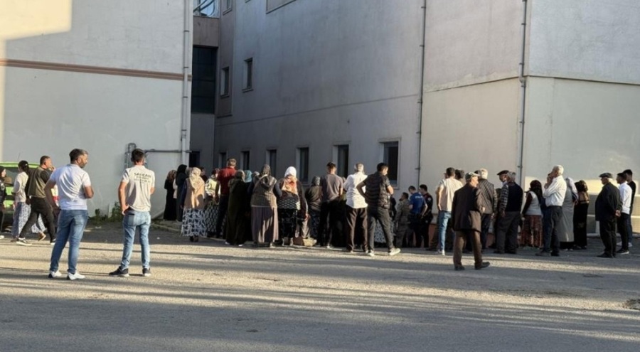 Kavgayı ayırmaya çalışırken canından oldu!