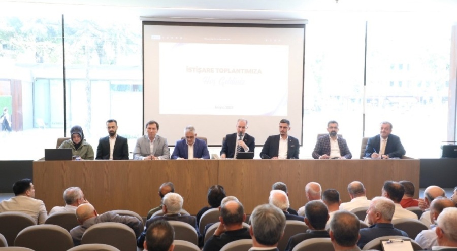 İnegöl Belediyesi'nde muhtarlarla istişare toplantısı
