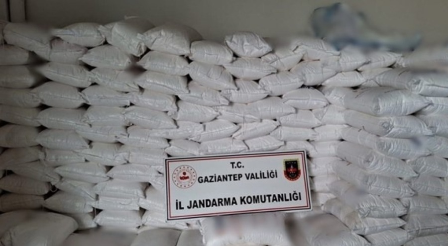 Tonlarca sahte deterjan ele geçirildi