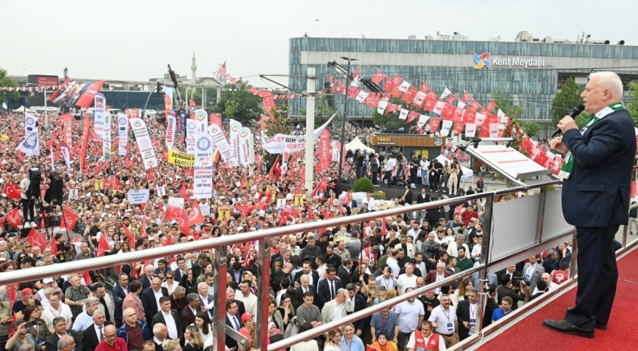 Başkan Bozbey'den adalet ve demokrasi çağrısı!