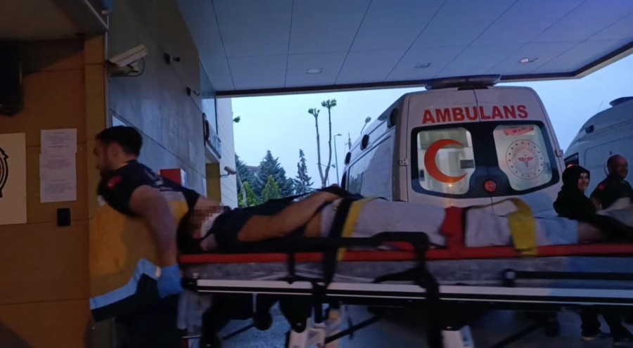 Bursa'da otomobil ile motosiklet çarpıştı: 2 yaralı