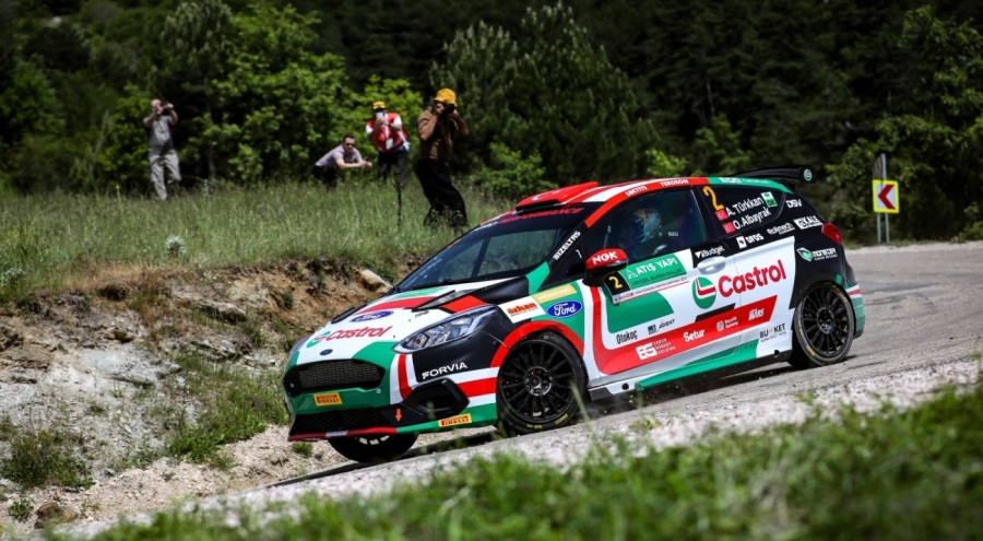 Castrol Ford Team Türkiye, 49. Yeşil Bursa Rallisi'nde Sınıf 3 birincisi oldu