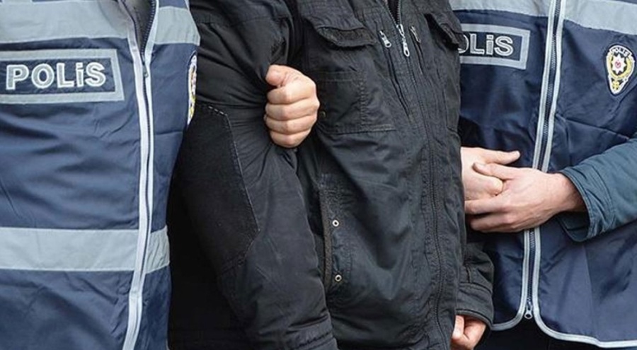 Interpol'ün kırmızı bültenle aradığı hükümlü yakalandı