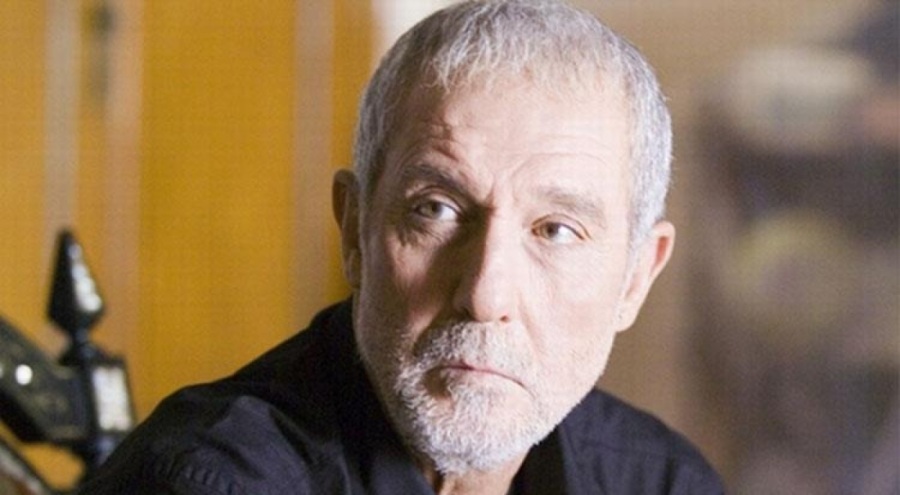 Sanatçı İlhan Şeşen hayatını kaybetti