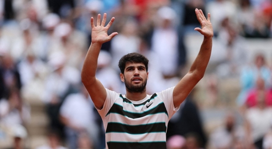Roland Garros'da Carlos Alcaraz 2. tura yükseldi