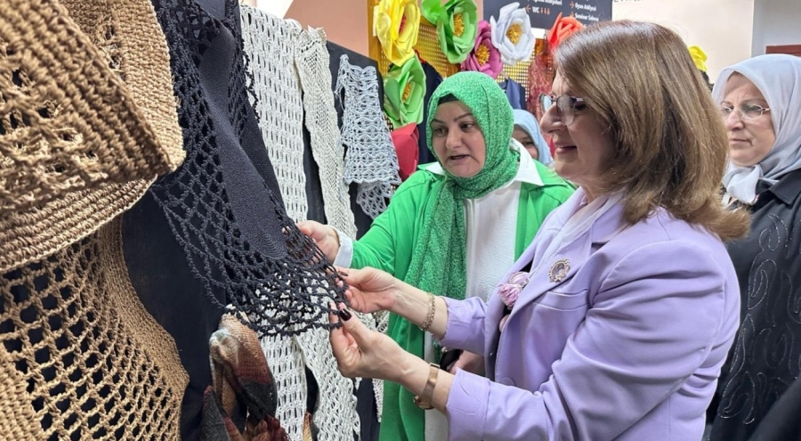 Nilüfer'de kadınlar el emeklerini sergiledi