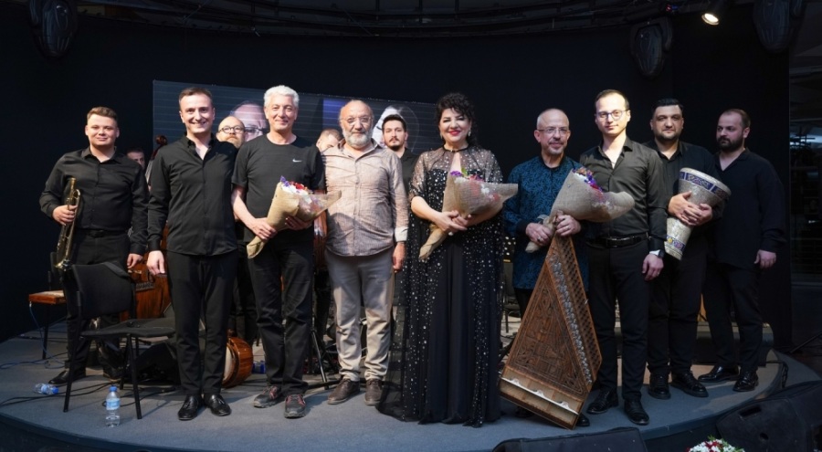 Bursa Büyükşehir Belediyesi'nden "Âşık Mahzuni Şerif'i Anma" ve "Aşk Masalı" konserleri
