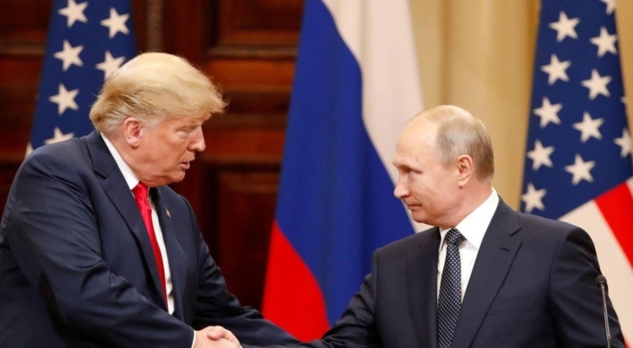 Trump'tan Putin'e sert çıkış: 'Ateşle oynuyor'