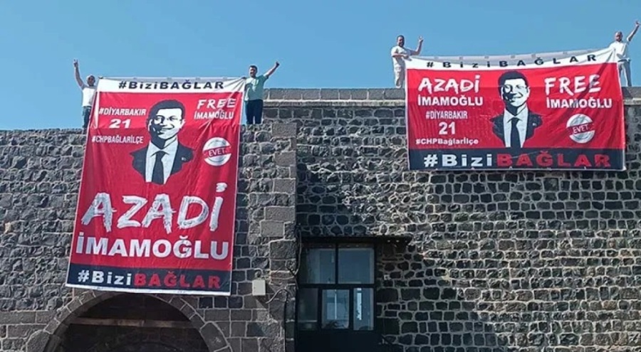 'İmamoğlu' pankartına el konuldu: Gözaltılar var!
