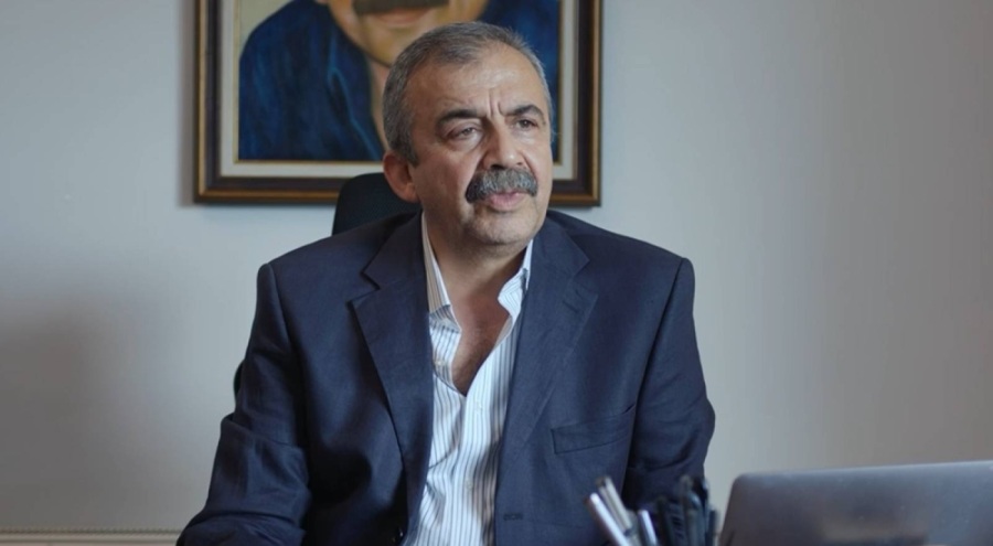 Sırrı Süreyya Önder'in koltuğuna oturacak yeni isim belli oldu