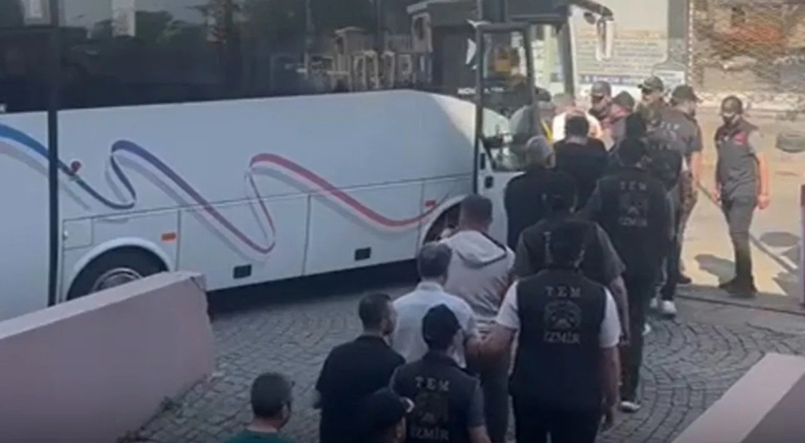 4 ilde FETÖ operasyonu: 13 tutuklama