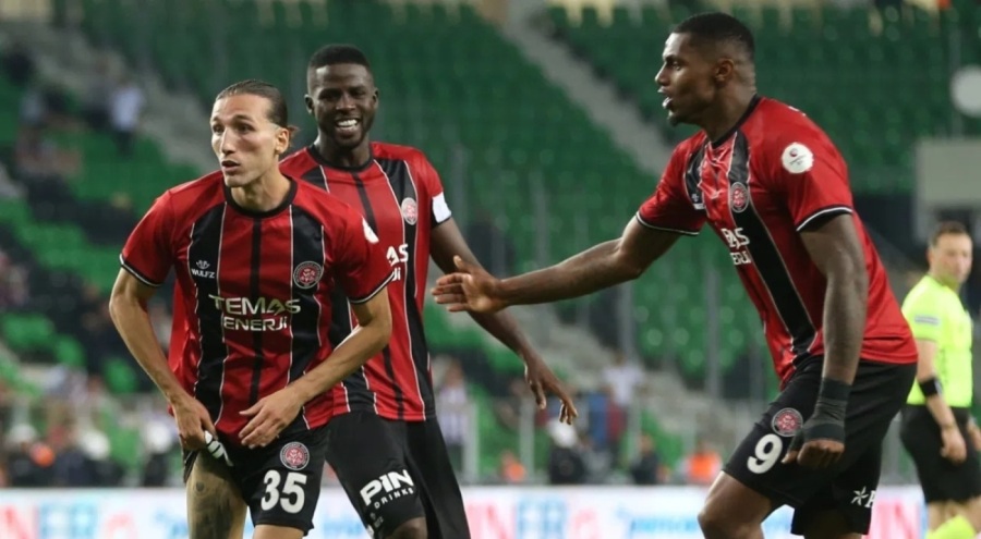 Süper Lig'e çıkan son takım belli oldu!