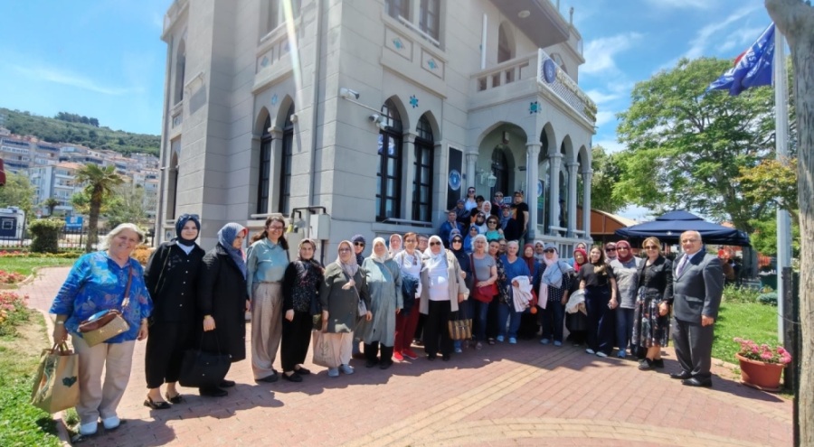 Bursa Büyükşehir Belediyesi'nden gazi ailelerine Mudanya gezisi