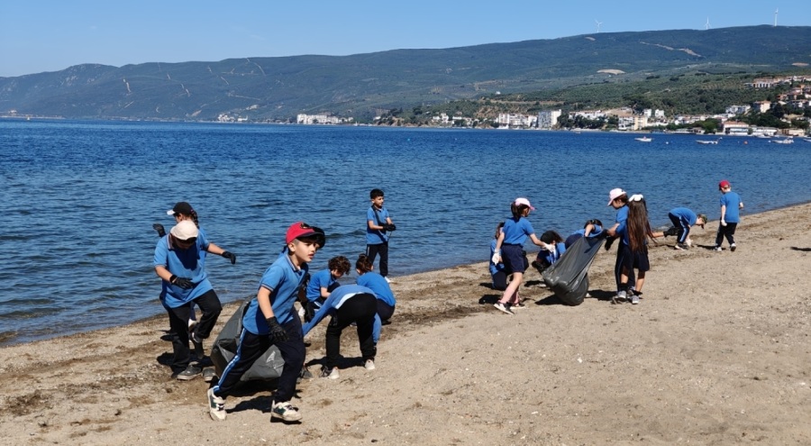 Gemlik Kent Konseyi'nden ilkokulda anlamlı çevre etkinliği