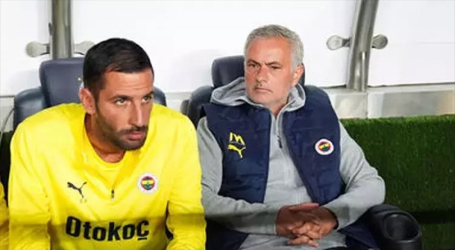 Fenerbahçe'nin yollarını ayıracağı isimler belli oldu