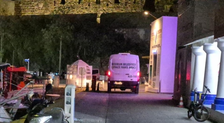 Ayağına ağırlık bağlayıp denize atlayan kişi öldü