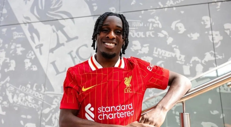 Liverpool, Jeremie Frimpong'u kadrosuna kattı!