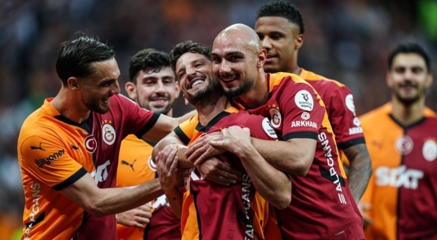 Şampiyon Galatasaray ligi galibiyetle sonlandırdı