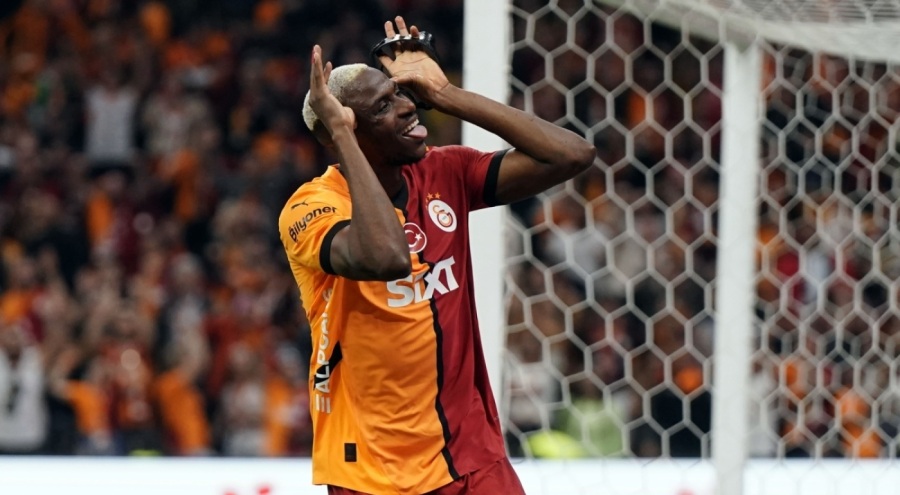Osimhen sezonu 37 golle tamamladı