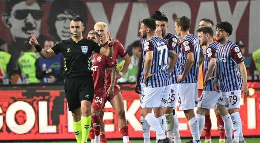 Trabzonspor, hayal kırıklığıyla sezonu tamamladı