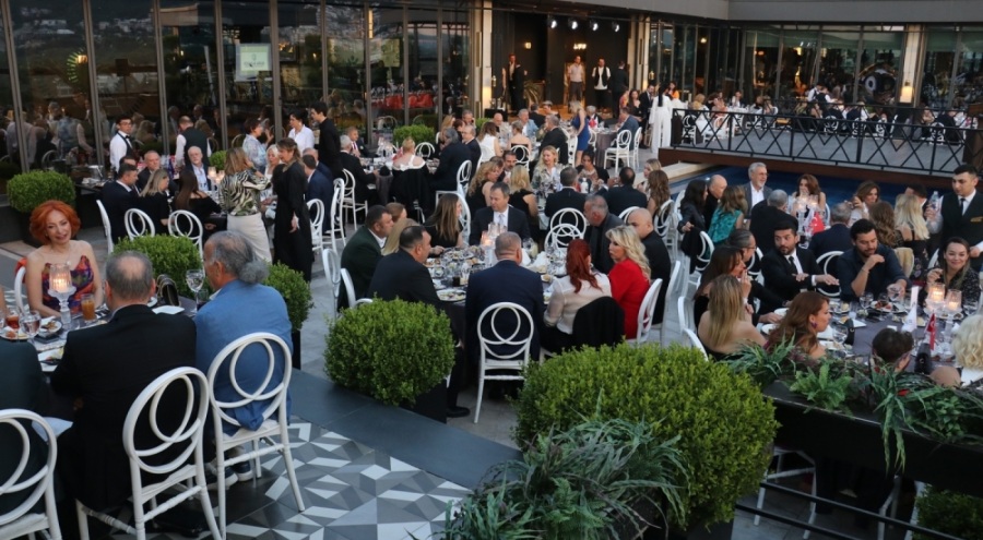 Bursa BUSADER'de devir teslim töreni yapıldı