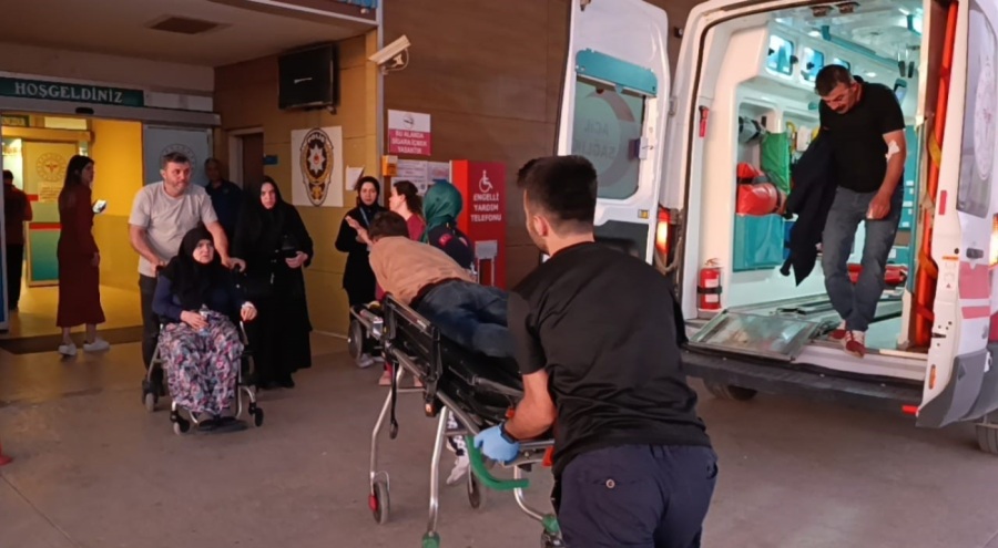 Bursa'da ortalık savaş alanına döndü! İki grup arasında sopalı ve bıçaklı kavga: 4 kişi yaralandı