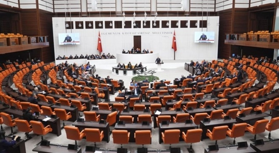 Meclis'te yeni haftada seçim var