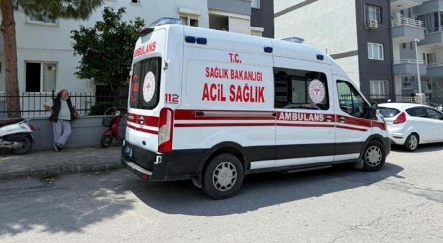 Yaşadığı binanın girişinde ölü bulundu