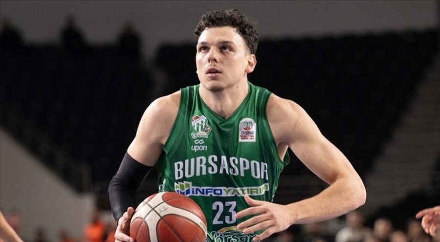 Anadolu Efes, Sarper Mutaf'ı kadrosuna kattı