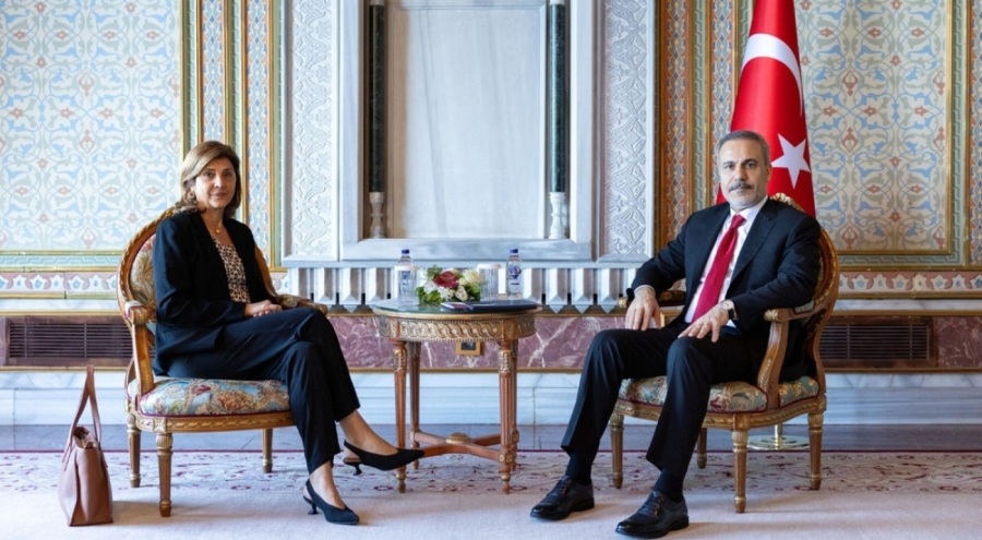Bakan Fidan, BM Genel Sekreteri'nin Kıbrıs Şahsi Temsilcisi Cuellar'ı kabul etti