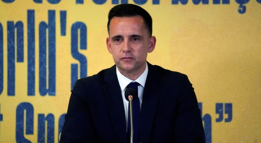 Fenerbahçe, Sportif Direktör ile yollar ayrıldı
