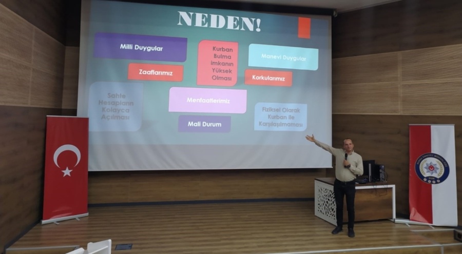 Bursa'da banka personellerine dolandırıcılık eğitimi verildi