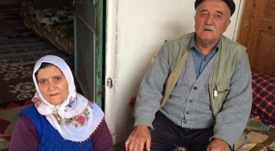 Kendilerinden haber alınamayan yaşlı çift, köy kırsalında ölü bulundu