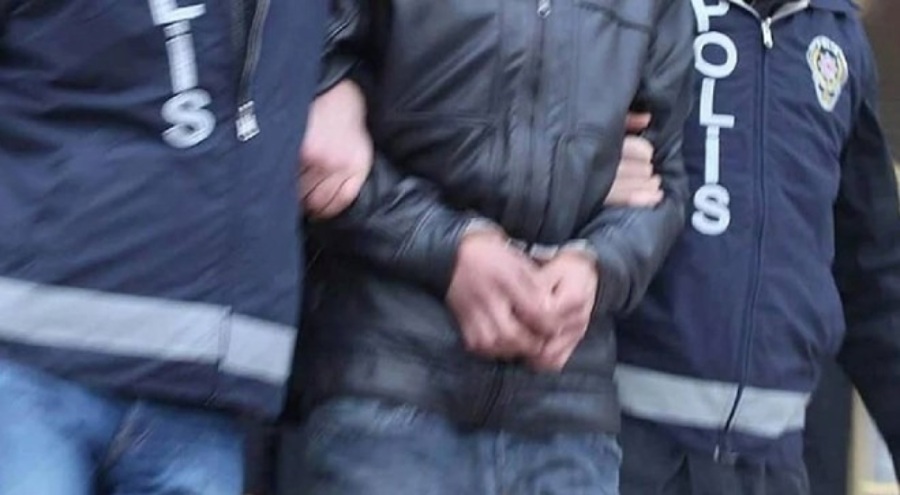 Oyunda tanıştığı çocuğu taciz ettiği ididasıyla gözaltına alındı