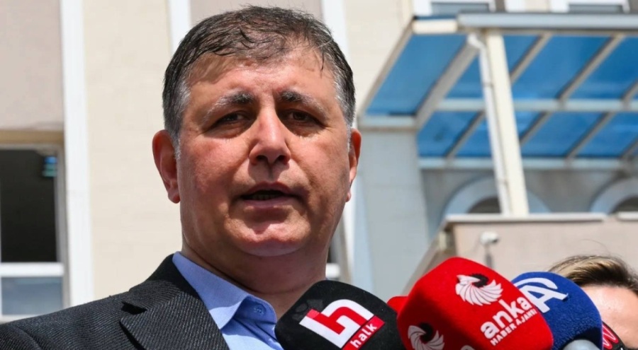 İzmir Büyükşehir Belediye Başkanı Tugay'dan DİSK'in paylaştığı işçi bordrosuna sert tepki