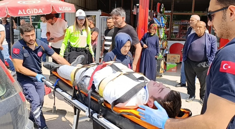 Bursa'da otomobilin çarptığı motosikletli yaralandı