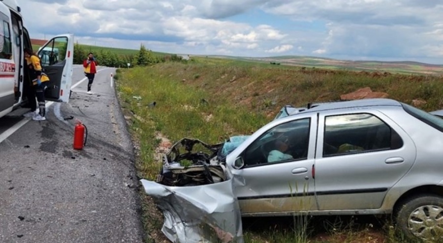 Trafik kazası: 2 ölü