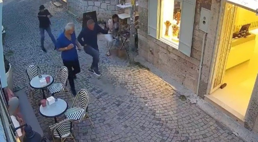 İş insanına Alaçatı'da silahlı saldırı!