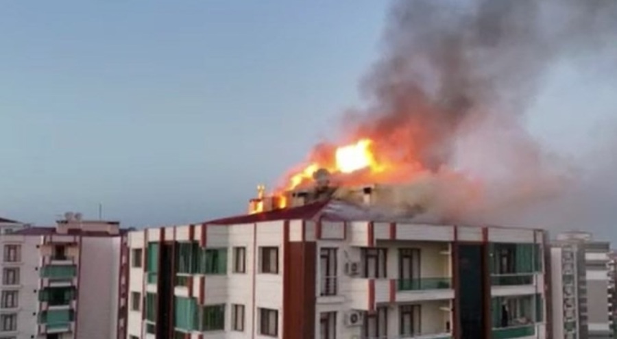 13 katlı apartmanda yangın! 15 kişi hastaneye kaldırıldı