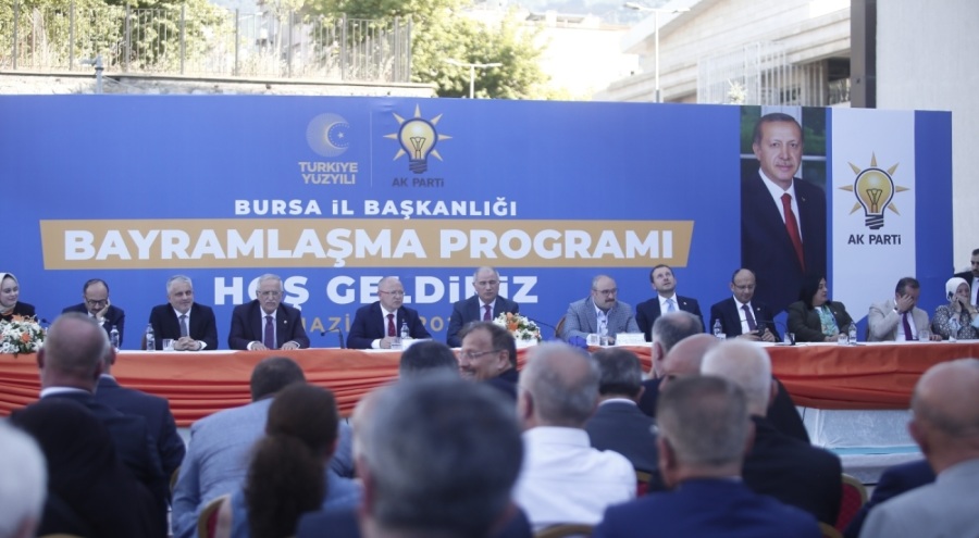 AK Parti Genel Başkanvekili, Bursa'da partisinin bayramlaşma programında konuştu:
