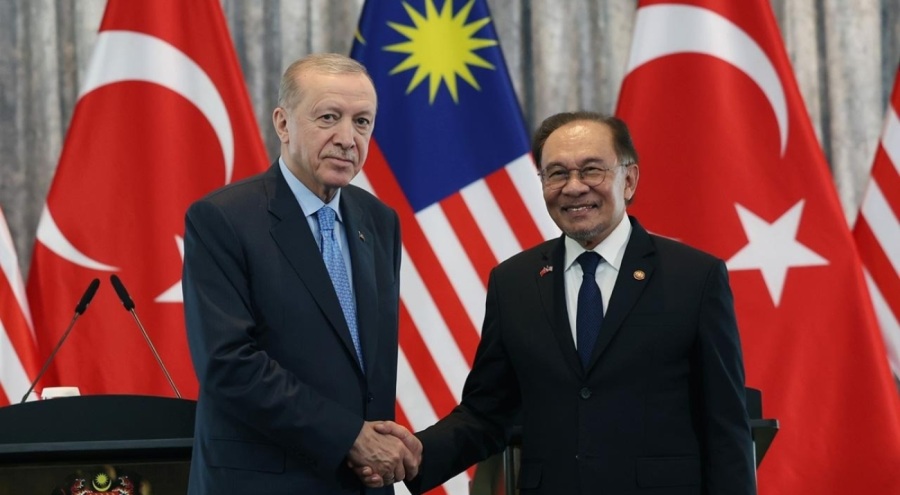 Cumhurbaşkanı Erdoğan, Malezya Başbakanı İbrahim ile görüştü