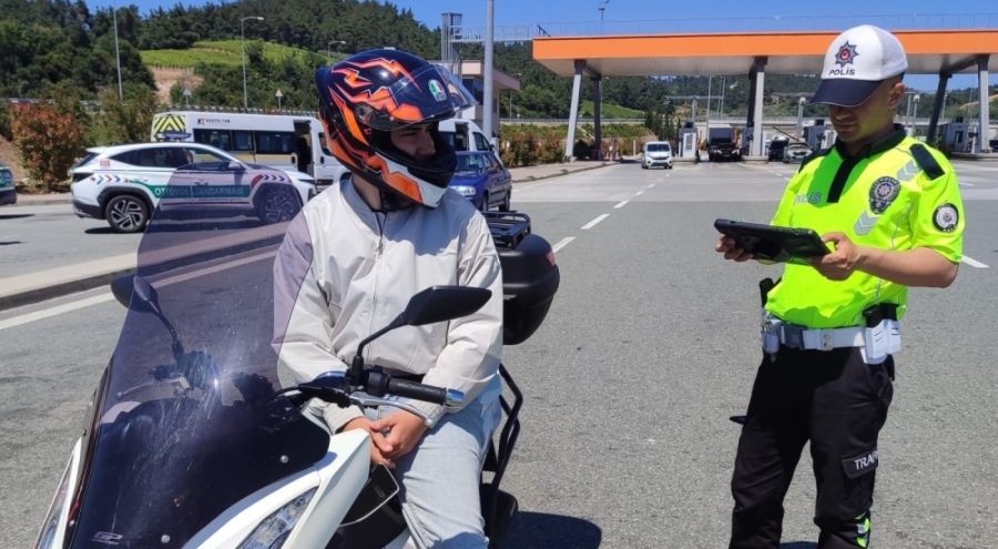 Bursa'da trafik ekiplerinden bayramda sıkı denetim!