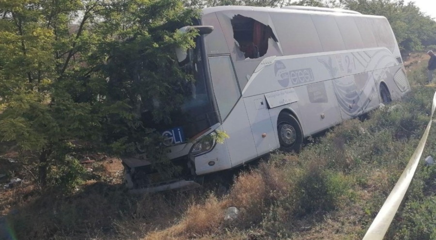 Bayram sabahı Konya'da otobüs kazası: Ölü ve yaralılar var