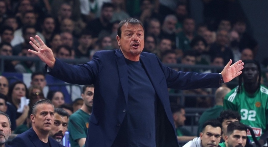 Panathinaikos Başantrenörü Ergin Ataman'dan Olympiakos cephesine tepki
