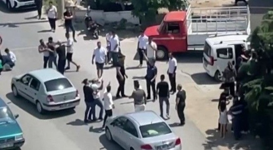 Trafik kazası sonrası meydan savaşı: Polis havaya ateş açtı