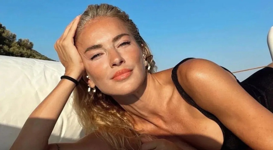 Burcu Esmersoy'dan bayram sürprizi