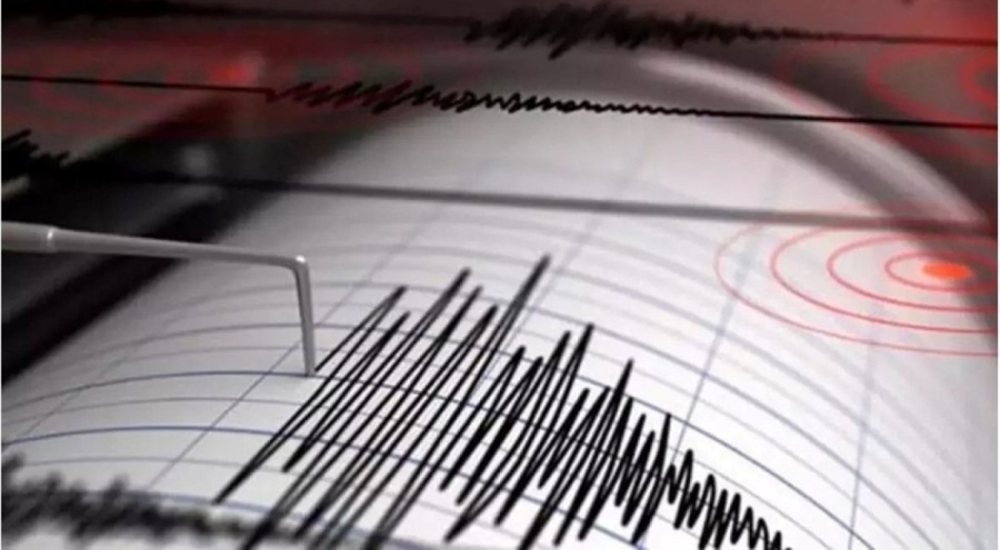 İzmir'de 3.5 büyüklüğünde deprem