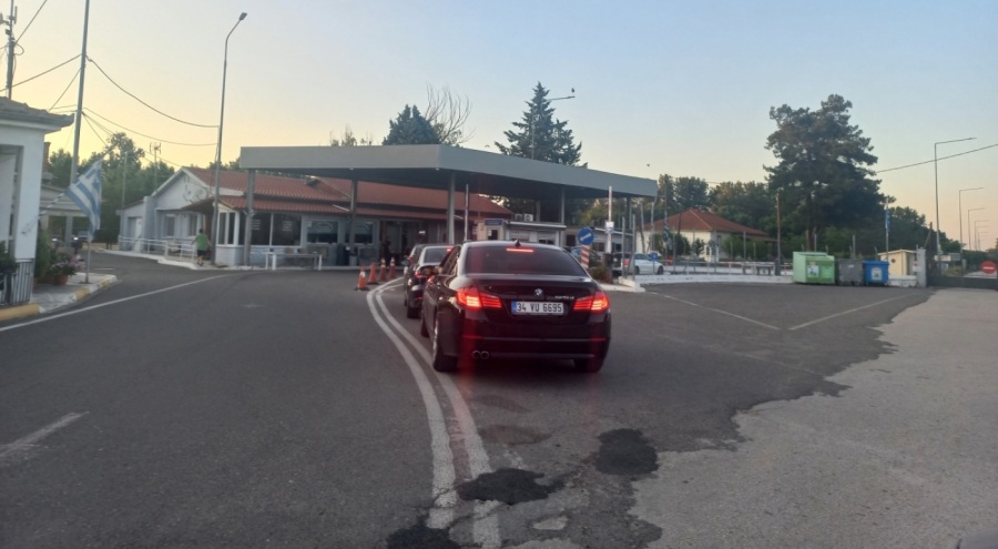 Sınır kapılarında dönüş yoğunluğu